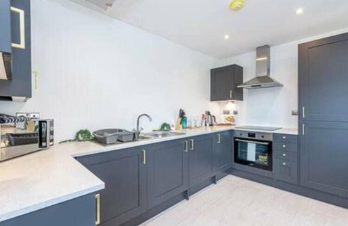 Heswall Apartment | Gospel Heights Two Bed Apt