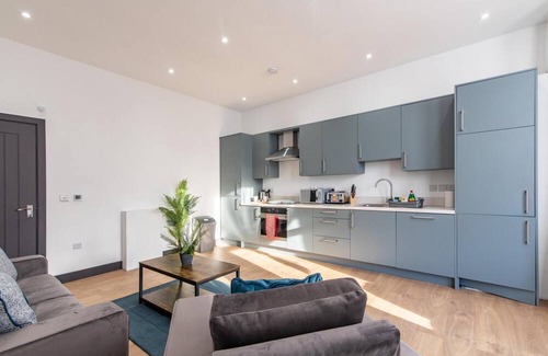 Hartlepool Apartment | Victoria Apartment 2: Contractor's Choice 3BR in Hartlepool