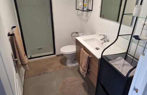 Tremblay-en-France Apartment | Logement Entier f3