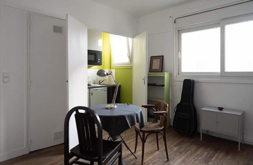 Quartier de la Goutte-d'Or Apartment | Cozy 23 m² studio near Butte Montmartre