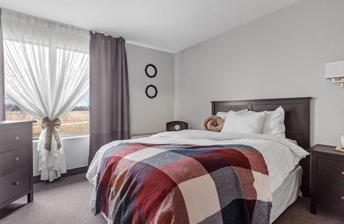 Casselman Bed & Breakfast | Restauparc Motel Offers Comfort, Convenience and Restaurant Amenities