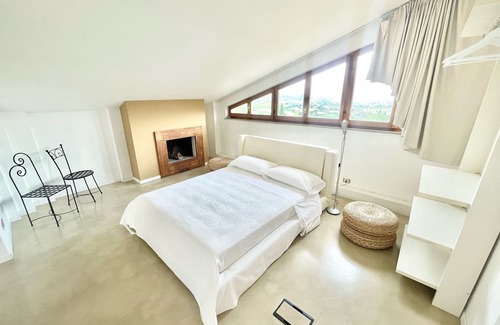 Guzman Villa | Villa Sole Vino - Montefalco/Bevagna - Sleeps 12 adults + several children.