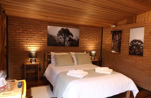 Maromba House | Refuge in Itatiaia with hydromassage | Chalé Tijolinho