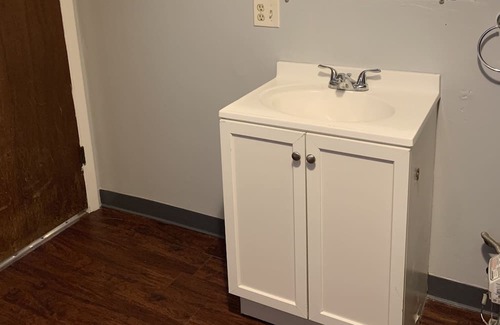 Park City Apartment | Small town feel close to everything Fully furnished 1 Bedroom