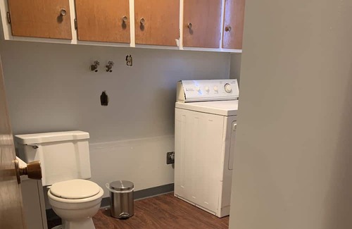Park City Apartment | Small town feel close to everything Fully furnished 1 Bedroom