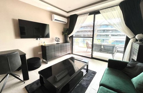 Serrekunda Apartment | 1 Bed Apartment with Sea View & Private Balcony