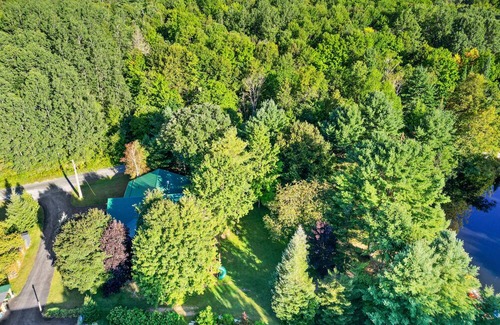 Actinolite Cottage | The Gordon's River Cabin-Custom Log Home The perfect family getaway!