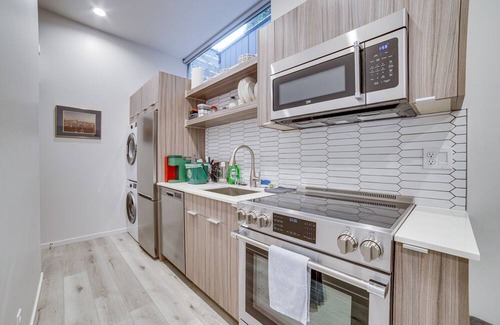 Columbia City Apartment | Newly Built Seattle Studio: Walk to Seward Park!
