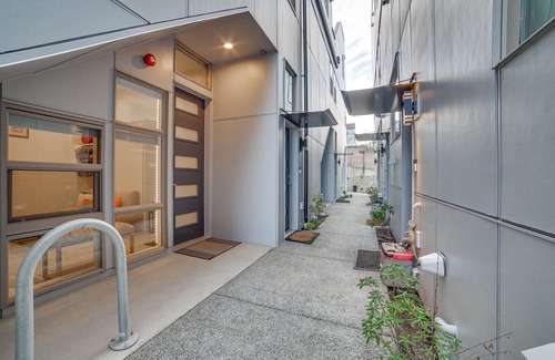Columbia City Apartment | Newly Built Seattle Studio: Walk to Seward Park!