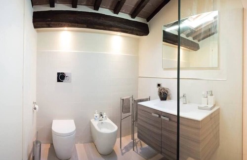 Uzzano House | Vrbo Property