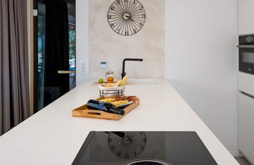 Vrboska Villa | Beautiful Villa Estate da Noi with a pool in Hvar