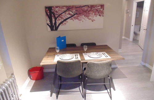 Plantagenet Apartment | Riviera Retreat