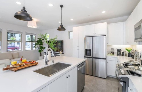 San Juan Capistrano House | @Marbella Lane -Chic & Pristine 3BR Rancho Mission