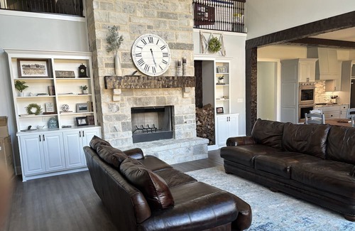 Whitehouse House | Modern Farmhouse on 13 acres