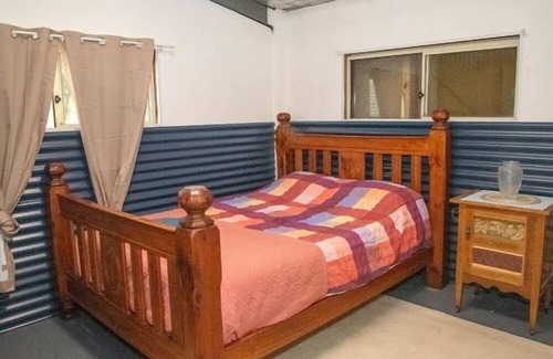 Neergabby House | The Barn - Farm stay & Camping