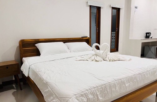 Chakphong Hotel | Sisters Home Laem Mae Phim
