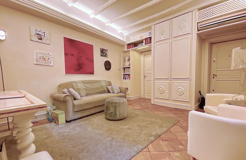 Rione VI Parione Apartment | Cozy apartment in the best neighborhood!: ROME's Historical Center!