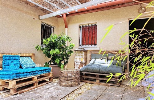 Castets House | Family house sleeps 9 with above ground swimming pool