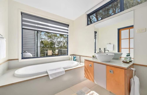 Grindelwald Apartment | The Treehouse Retreat