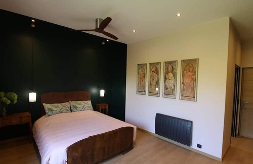 La Ferte-Saint-Aubin Bed & Breakfast | Guestroom La Ferté-Saint-Aubin, studio flat, 2 persons