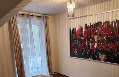 Schonebeck Apartment | The Ferienwohnung