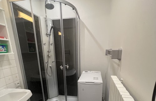 Issoudun Apartment | Appartement Entier au rez de Chaussée