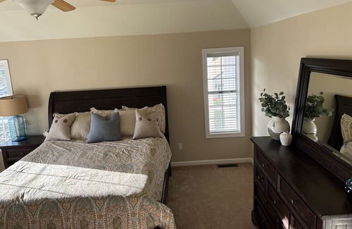 Penn Valley House | Beautiful Lakeview 2 bed/1 bath in the lovely Lake Wildwood gated community!