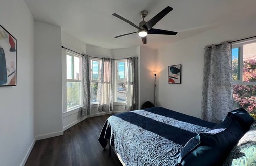 National City Apartment | Two bedroom Apartment with a Great View