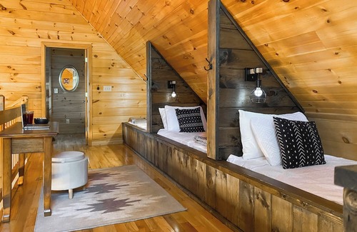 Blue Ridge Cabin | Amazing Overlook Mtn Cabin Near DT Blue Ridge