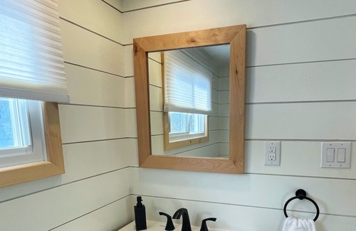 Highlands East Cabin | Lessen your stress on Ess(on) Lake