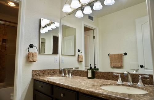 Alpine House | California is Calling! Gorgeous 3 Bed 2 Bath Alpine House plus Pool & Spa