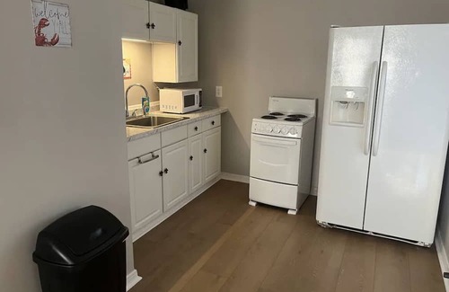 Bay St Louis House | Beach house on the bayou! Great fishing and family/pet friendly!