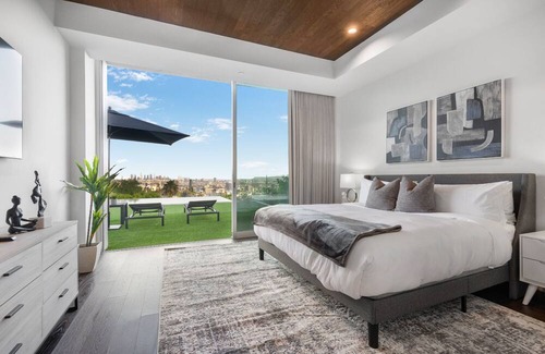 Hollywood Heights House | Los Tilos