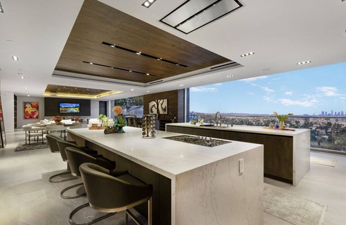 Hollywood Heights House | Los Tilos
