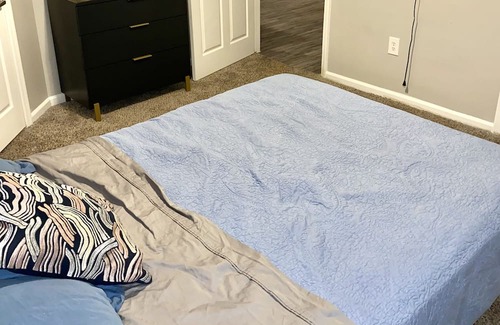 Houston Apartment | 2 bedRM-2 Full bath apt. By 288 and beltway 8 NO CLEANING FEE.