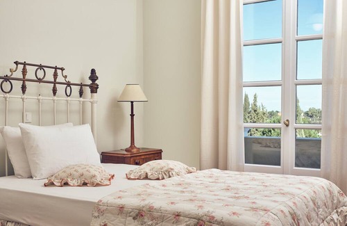 Zakynthos Town Villa | Almeira 4acre Estate, for Unparalleled Seclusion