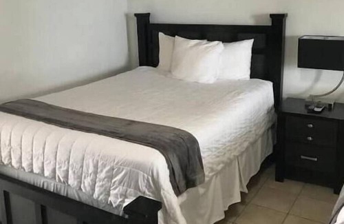 Jimmy Hill Apartment | Hummingbird suite Ocean Front Exuma Palms Resort!