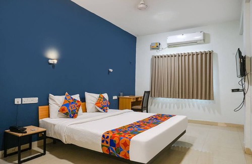 Yerawada Hotel | Fabhotel Silver Oak