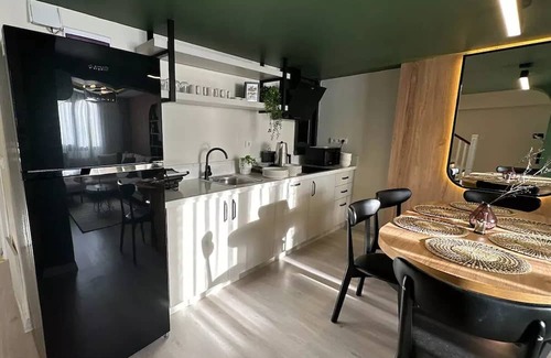 Inegeul Apartment | Stylish Seaview Flat in Ortaköy