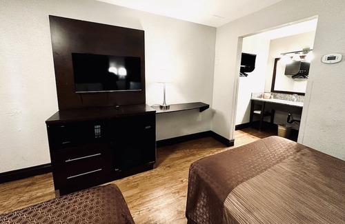 Sacramento Hotel | Sacramento Inn & Suites