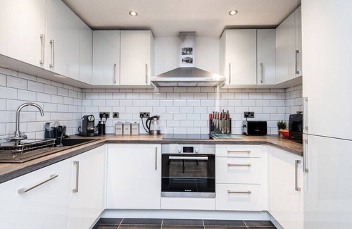 Baltic Triangle Apartment | Host & Stay | The Baltic Penthouse w/ Balcony