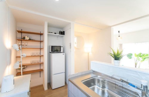 Kuwana House | Accommodates 9 people pets allowed 5 minutes to / Kuwana Mie