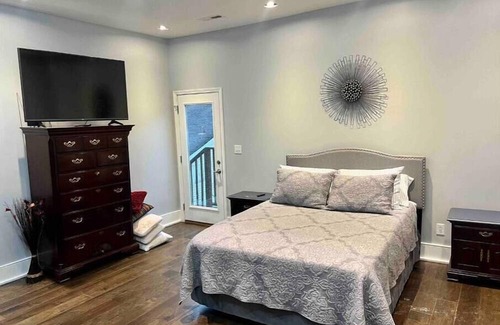 Bowling Green Apartment | Downtown Bg Escape