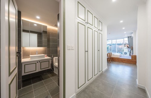 Hai Ba Trung Villa | NYNA House Villa POOL & GYM & ROOFTOP