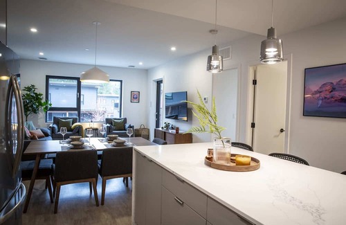 Revelstoke Condo | Powder & Pines - Cozy 2 Bedroom with Hot Tub