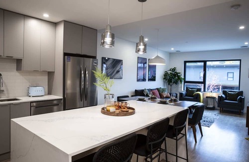 Revelstoke Condo | Powder & Pines - Cozy 2 Bedroom with Hot Tub