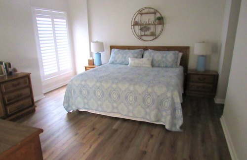 Indian Beach Condo | TONS of Amenites - Indoor/Outdoor Pools, Cafe and more!