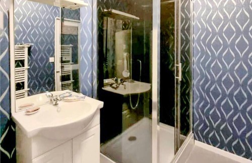 Salbris House | Spend a wonderful time in this charming vacation home in a good location for many activities.