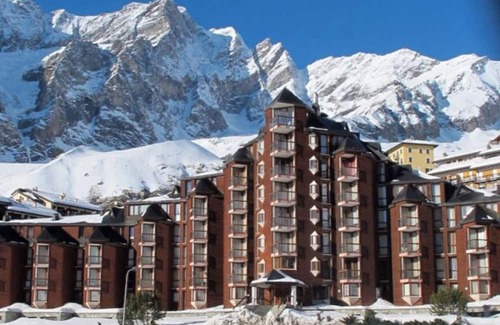 Cervinia Apartment | Luxury 4beds ski-in&out steps from center