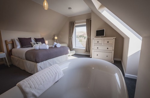 Achachork House | Skye Bay